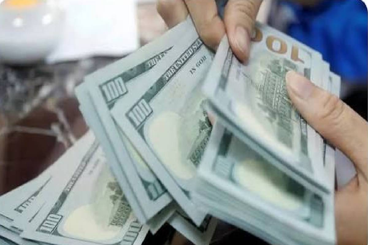 வரலாறு காணாத நெருக்கடி : கடனில் சிக்கித் தவிக்கும் அமெரிக்கா | Us Economy National Debt Hits 40 Trillion வரலாறு காணாத நெருக்கடி : கடனில் சிக்கித் தவிக்கும் அமெரிக்கா | Us Economy National Debt Hits 40 Trillion