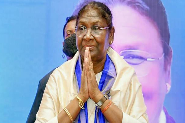 இந்தியாவின் புதிய ஜனாதிபதியாக பழங்குடியின பெண்! குவியும் வாழ்த்துக்கள் | Tribal Woman As India S New President First Time