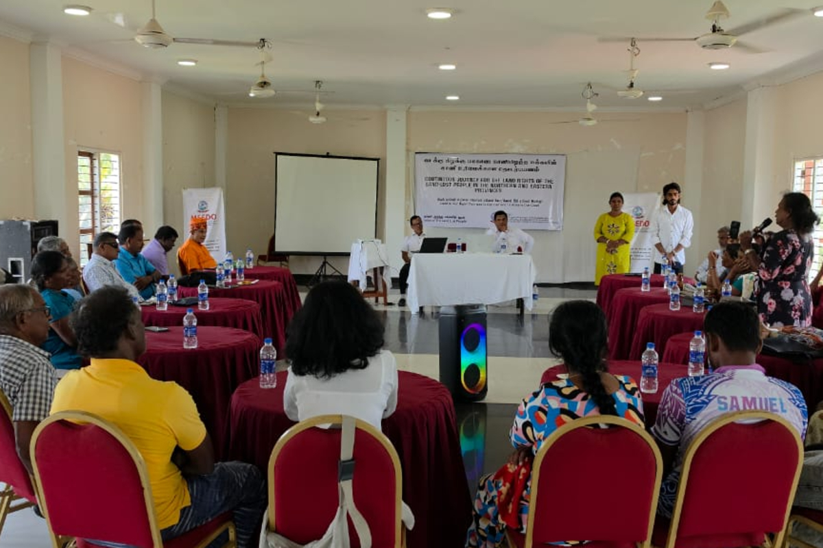 அநுர அரசிலும் தீர்வின்றி தொடரும் வனவள - தொல்பொருள் திணைக்களங்களின் காணி அபகரிப்பு | Land Grabbing Continues Unabated In The Anura Govt அநுர அரசிலும் தீர்வின்றி தொடரும் வனவள - தொல்பொருள் திணைக்களங்களின் காணி அபகரிப்பு | Land Grabbing Continues Unabated In The Anura Govt