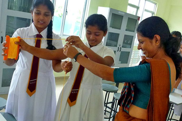 பாடசாலை விடுமுறைகள் குறைப்பு! அமைச்சர் வெளியிட்ட தகவல் | School Holidays Reduced