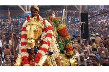 இன்று கொடியேற்றத்துடன் தொடங்குகிறது மதுரை சித்திரை திருவிழா!