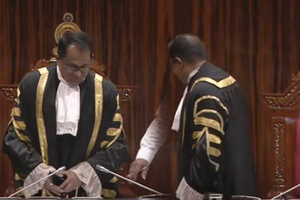 மீண்டும் ஆரம்பமான நாடாளுமன்ற நடவடிக்கைகள் | Parliament Session Debate On National Audit Bill