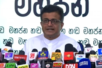 රංගගේ මරණය සැකයි කීවේ සාක්ෂිත් එක්ක..9 වැනිදා පොලිසියට එන්නේ ඒවත් අරන් - ගම්මන්පිලගෙන් කනේ පාරක්[VIDEO]