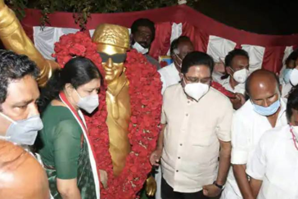 சசிகலாவின் பலே திட்டம்: கலக்கத்தில் முக்கிய புள்ளிகள் | Sasikala Dhinakaran Plan Election