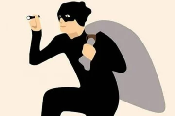 வெளிநாட்டு சுற்றுலாப் பயணியிடம் பத்து லட்சம் பணம் கொள்ளை