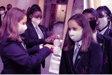 பிரித்தானிய பள்ளிகளில் மீண்டும் கோவிட் விதிகள்!