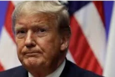 அதிபர் ட்ரம்பின் பதவி இனி தப்புமா?.. பார்லி ஓட்டெடுப்பில் அதிரடி திருப்பம்!