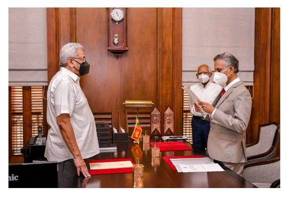 அரச தலைவர் கோட்டாபய வழங்கிய புதிய நியமனம்! (படங்கள்) | New Judge For The Court Of Appeals