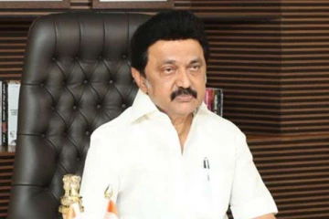 குடிசையில் மட்டுமா கஞ்சா விற்கிறார்கள் ? - அமைச்சரை கண்டித்த முதலமைச்சர்