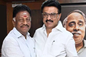 தமிழ்நாடு வெல்லட்டும்: முதலமைச்சரை கட்டியணைத்துக் கொண்ட ஓபிஎஸ்