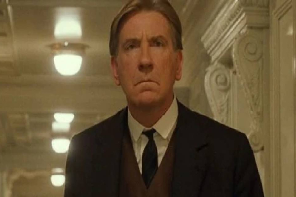 பிரபல டைட்டானிக் திரைப்பட நடிகர் காலமானார்..! | Titanic Actor Dies At 80