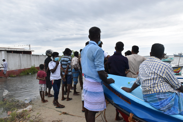 மன்னார் கோந்தை பிட்டி கடலில் மாயமான மீனவர்கள் அடுத்தடுத்து சடலமாக மீட்பு! - ஐபிசி தமிழ்