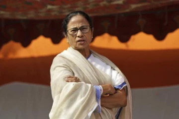 மே 5-ம் தேதி மூன்றாவது முறையாக முதல்வர் பதவியேற்கும் மமதா பானர்ஜி