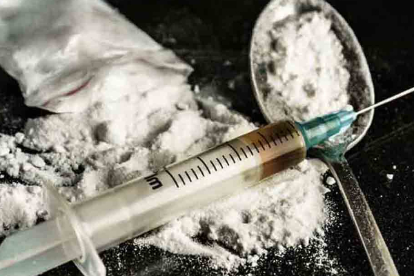 யாழில் 15 வயது பாடசாலை மாணவிக்கு முன்னாள் காதலனால் ஏற்பட்ட துயரம்! | Schoolgirl Suffered From Her Ex Boyfriend Jaffna