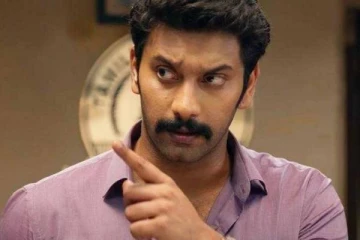 டிமாண்டி காலனி 2 வெற்றியை தொடர்ந்து பிரபல இயக்குனருடன் கூட்டணி வைக்கும் அருள்நிதி!!