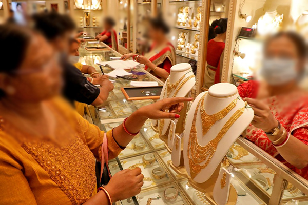சடுதியாக உயர்வடைந்துள்ள தங்கத்தின் விலை! | The Price Of Gold Has Risen Sharply