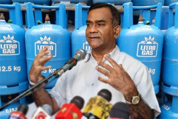 எரிபொருள், எரிவாயு விலை அதிகரிப்புக்கு திஸ்ஸ அத்தநாயக்க கண்டனம்