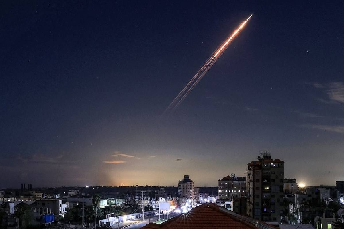 துருக்கி மீது ஏவுகணைத் தாக்குதல் முயற்சி ; ஈரானுக்கு UAE கடும் கண்டனம் | Uae Strongly Iran Attempted Missile Attack Turkey