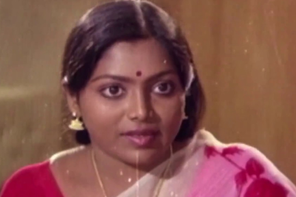 கர்ப்பமாக இருந்த நடிகை சரிதா! வயிற்றில் உதைத்த கணவர்.. அதிர்ச்சி சம்பவம் | Actress Saritha Tortured By Her Ex Husband Mukesh கர்ப்பமாக இருந்த நடிகை சரிதா! வயிற்றில் உதைத்த கணவர்.. அதிர்ச்சி சம்பவம் | Actress Saritha Tortured By Her Ex Husband Mukesh