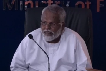 கடலுணவு ஏற்றுமதி வருமானம் முறையாக நாட்டிற்கு கிடைப்பது உறுதி செய்யப்பட வேண்டும் - டக்ளஸ் வேண்டுகோள்