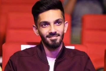 இசையமைப்பாளர் அனிருத்தின் அக்காவை பார்த்துள்ளீர்களா.. இதோ பாருங்க