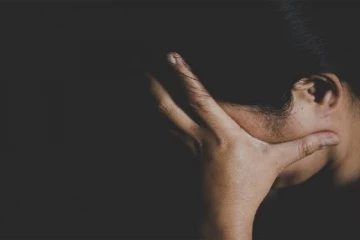 சிகிச்சைக்கு வந்த சிறுமியை துஷ்பிரயோகம் செய்ததாக கூறப்படும் மருத்துவர் கைது