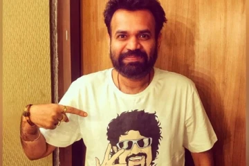 முரட்டு சிங்கிள் பிரேம்ஜிக்கு 43 வயதில் கல்யாணமா? பெண் யாருனு பாருங்க! கசிந்த போட்டோ