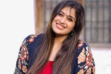 விஜய் டிவியை தொடர்ந்து வேறொரு தொலைக்காட்சியின் சீரியலில் கமிட்டாகியுள்ள நடிகை ஷோபனா.. முழு விவரம்