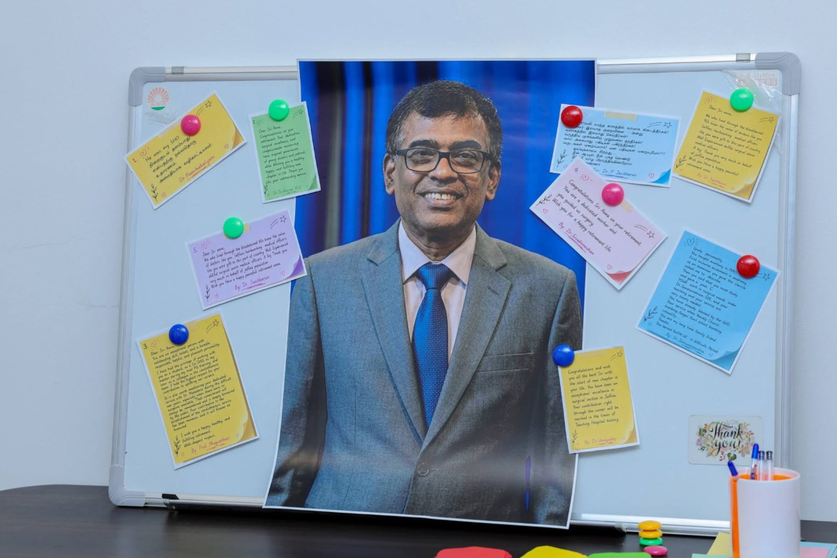 34 ஆண்டுகள் அயராத அர்ப்பணிப்பு; ஓய்வு பெறும் யாழ்ப்பாண சிரேஷ்ட மருத்துவர் ஸ்ரீஸ்கந்தராஜா! | Jaffna Hospital Senior Dr Sriskandarajah Retires