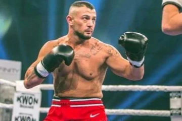 தோல்வியே சந்திக்காத குத்துச்சண்டை வீரர் போட்டியின்போது உயிரிழப்பு - ரசிகர்கள் அதிர்ச்சி!