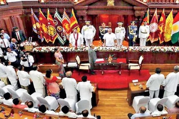 இலங்கையின் அமைச்சரவையில் இருந்து வெளியேற்றப்படும் அமைச்சர்கள்?