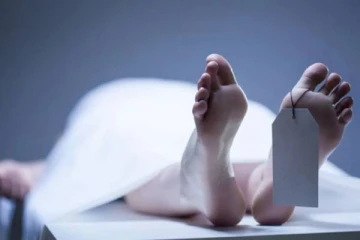 இறந்துவிட்டதாக அறிவிக்கப்பட்ட பெண்..இறுதிச்சடங்கில் திடீரென மூச்சுவிட்டதால் பரபரப்பு