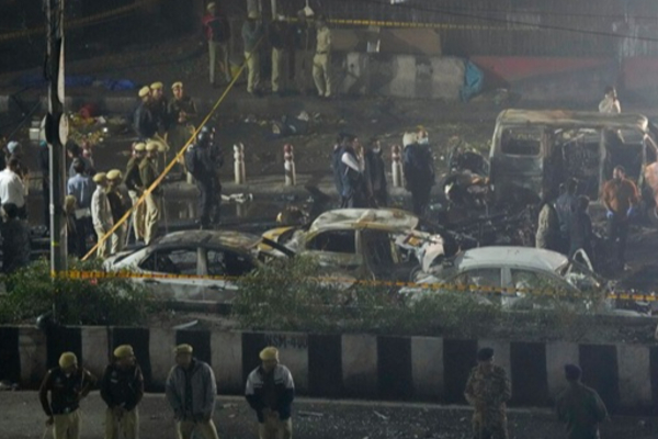 பாகிஸ்தான் தாக்குதலில் தொடரும் மர்மம்.. இந்தியாவின் சதிதிட்டமா..! | Bomb Blast In Pakistan Islamabad India Been Blamed