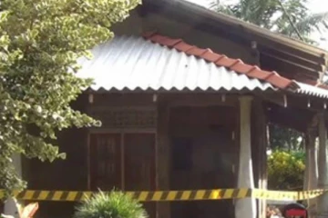 ව්‍යාපාරිකයෙකු කපා කොටා ඝාතනය කෙරේ