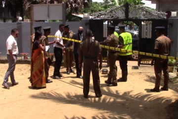 முல்லைத்தீவில் ஐயர் கொலை: பொலிஸார் விசாரணை (Photos)