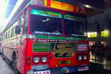 எல்லை மீறியது அரசியல் பேச்சு - நடத்துனரை குத்திக் கொன்ற பேருந்தின் சாரதி