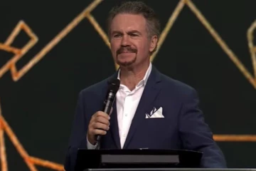 தடுப்பூசிக்கு எதிராக பிரசாரம் செய்தவர்  கொரோனாவால் பலி