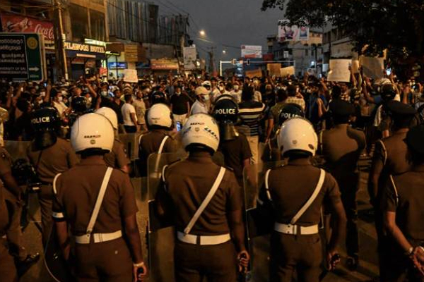 இலங்கையில் அவசரநிலை தொடர்பில் வெளியான அதிரடி அறிவிப்பு | Emergency In Sri Lanka Continues Till August 14Th