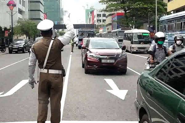 சாரதிகளிடம் விடுக்கப்பட்டுள்ள அவசர கோரிக்கை | Urgent Request To Drivers சாரதிகளிடம் விடுக்கப்பட்டுள்ள அவசர கோரிக்கை | Urgent Request To Drivers