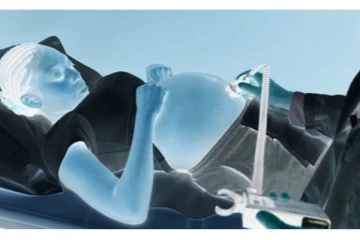 11 வயதில் குழந்தையை பெற்றெடுத்த சிறுமி : பெற்றோர்கள் பேரதிர்ச்சி!