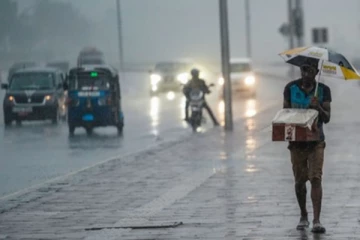 சீரற்ற வானிலையல் 685 பேர் பாதிப்பு