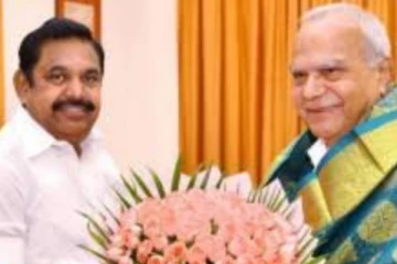 தமிழகம் வெற்றி நடை போடுகிறது - ஆளுநர் பன்வாரிலால் புரோகித் பாராட்டு