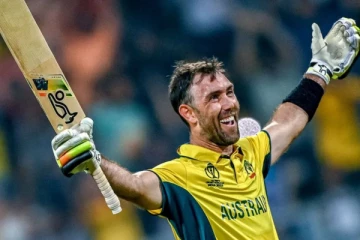 "ஒரே ஆள் - போர்கண்ட சிங்கமாய் களத்தில் நின்ற மேக்ஸ்வெல்"!! கிரிக்கெட் வரலாற்றில் மறக்கமுடியாத ஆட்டம்!!