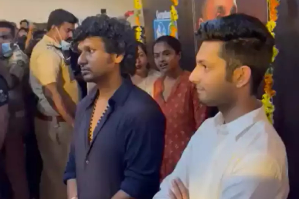 நடிகர் அவதாரம் எடுத்த லோகேஷ் கனகராஜ், அனிரூத்.. யார் இயக்குனர் தெரியுமா? | Lokesh Kanagaraj And Anirudh Act In Film