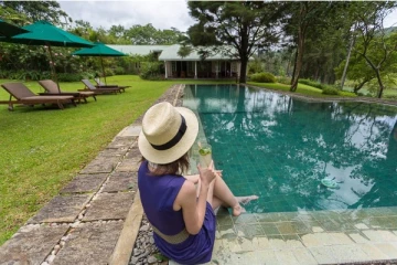 இலங்கையில் சொந்தமாக ஹோட்டல் வாங்கி விருந்து வைத்த வெளிநாட்டவருக்கு நேர்ந்த கதி