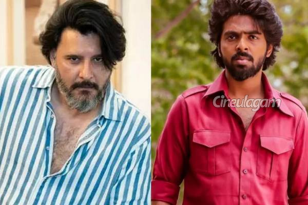 11 ஆண்டுகளுக்கு பின் ரீ- என்ட்ரி கொடுக்கும் அப்பாஸ்.. கோலாகலமாக நடந்த பட பூஜை | Actor Abbas Movie Update Details