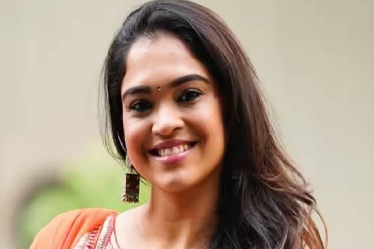 பிக் பாஸ் பிரபலம் வர்ஷினி வெங்கட் கைது – பரபரப்பை ஏற்படுத்திய புகார்! | Big Boss Fame Actress Varshini Venkat Arrested
