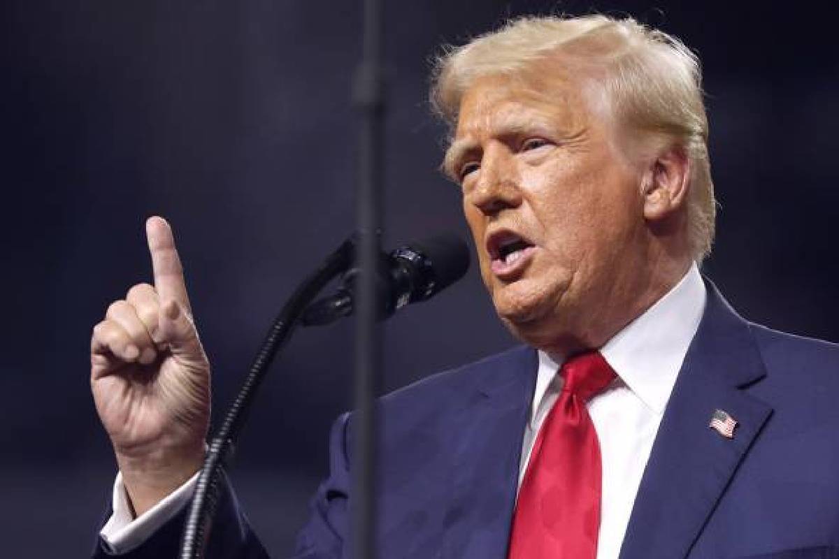 சீனாவின் ரிக்டொக் சொத்து விற்பனையில் சர்ச்சை: ட்ரம்ப் நிர்வாகத்திற்கு எதிராகத் தொடரப்பட்ட வழக்கு | China S Tiktok Asset Sale Lawsuit Filed Trump