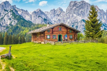 சுவிஸ் மக்கள் வீடு கிடைக்காமல் திண்டாடுவதற்கு புலம்பெயர்ந்தோர்தான் காரணம்?