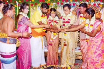 தமிழ்நாட்டில் திருமணம் செய்து கொண்ட தைவான் காதல் ஜோடிகள்! இந்து முறைப்படி கரம்பிடித்தனர்